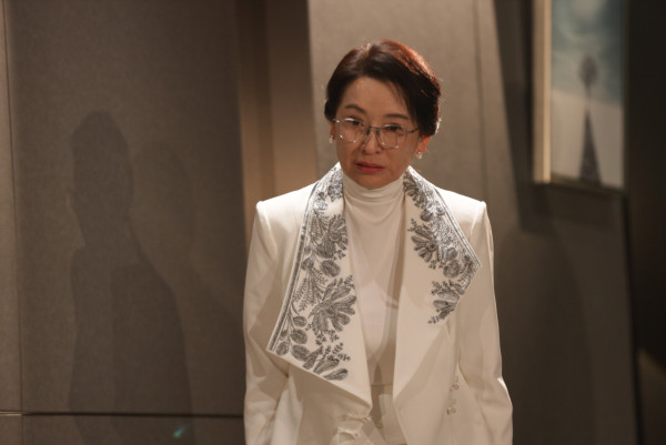 璀璨之城劇情｜第15集預告孝賢拉攏百億注資宣戰！孝君啟動儀式踩場兩大勢力終極對決