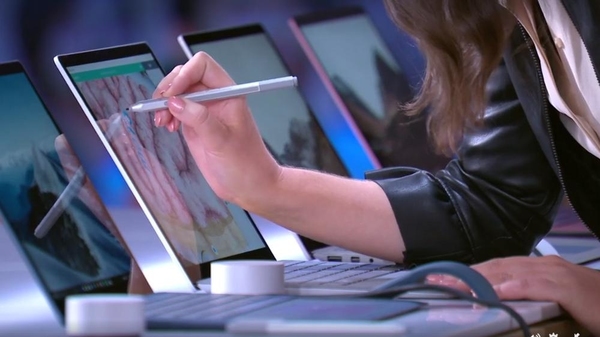 【真 Air 殺手】4 色麂皮 Microsoft Surface Laptop 驚喜價登場