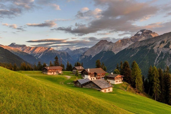 瑞士小村風光太美麗 恐傷玻璃心 立法禁拍照 