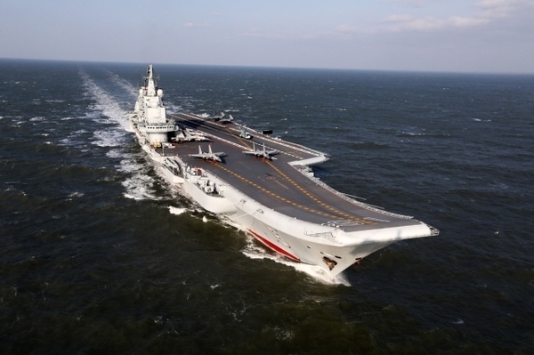 中國首艘航空母艦遼寧號傳訪港兩天 開放予市民參觀？
