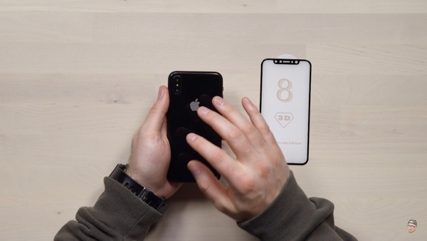 【有片】iPhone 8 原型機曝光？機側 Touch ID 反高潮！？