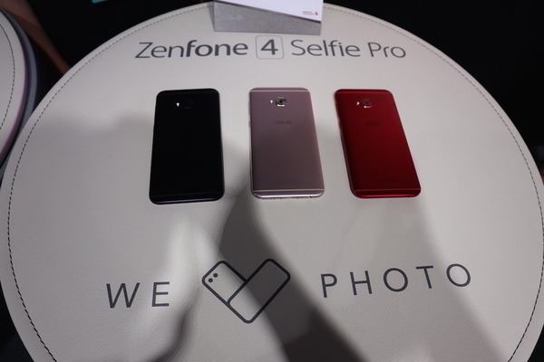 ASUS ZenFone 4 系列在台發表！ 五款新機大包圍