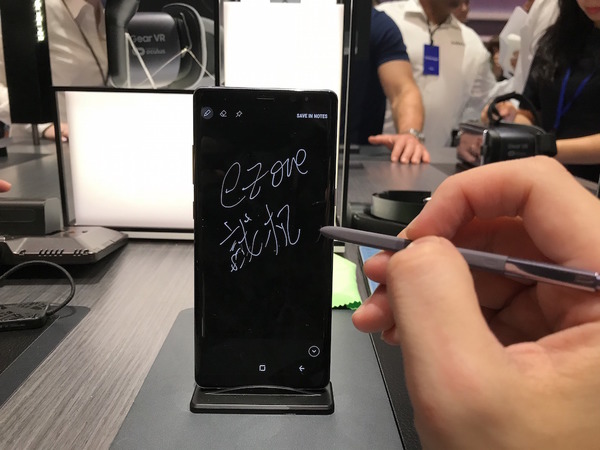 【實試】 Note 8 紐約發布　雙鏡 OIS 加 S Pen 功能升級