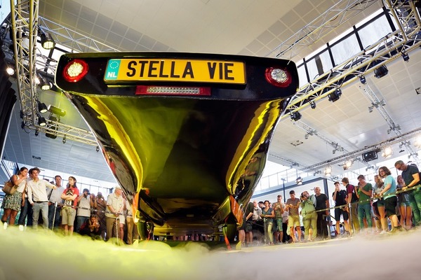 【新式環保車】未來太陽能家庭車 Stella Vie！