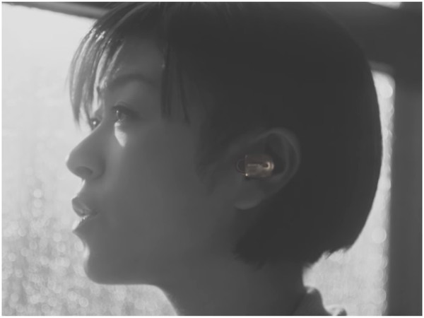 宇多田光靚聲加持 Sony 無線耳機廣告 《鎌倉物語》主題曲 = 廣告歌