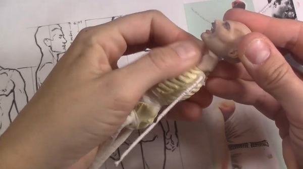 人手製 Figure 製作過程公開！入面真係有牙有骨架？