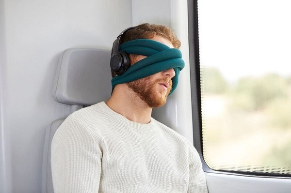 多功能眼罩 + 枕頭！是 Cosplay 水鏡先生嗎？