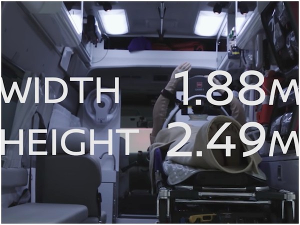 Nissan 展示概念救護車  NV350 Caravan 貨 Van 演變 