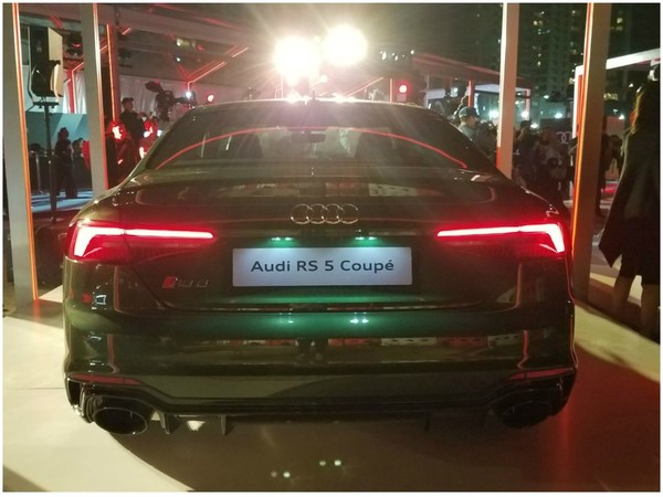 Audi 百萬辣跑 RS 5 Coupe 抵港！Audi Sport 賽車特質的量產車