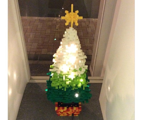 自製超靚 LEGO 發光聖誕樹