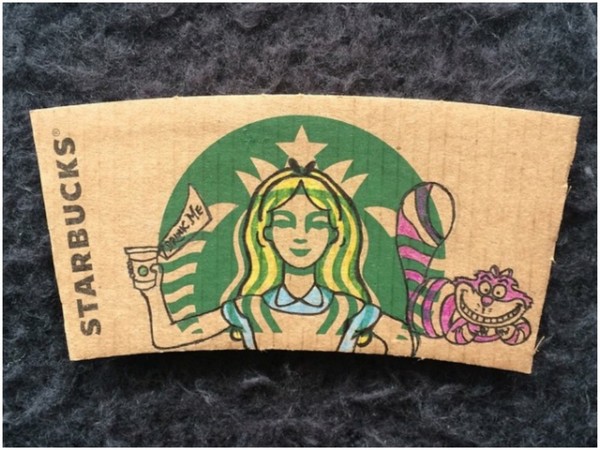 Starbucks 美人魚女神驚變迪士尼角色？變反斗奇兵胡迪無違和
