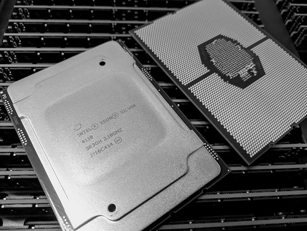 八核心新貴！  銀牌 Xeon 突現腦場