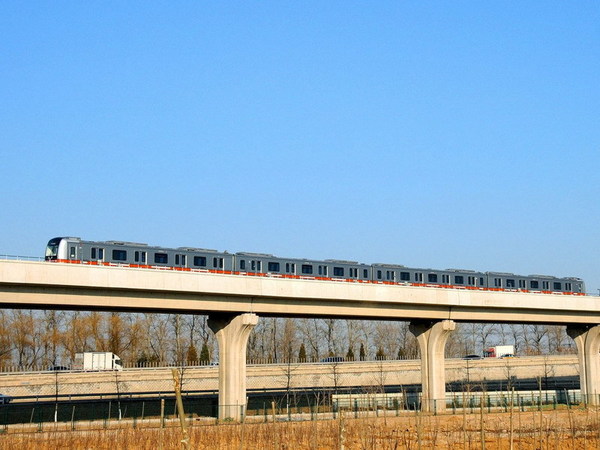 中國首條自主研發無人駕駛鐵路！本周六正式營運