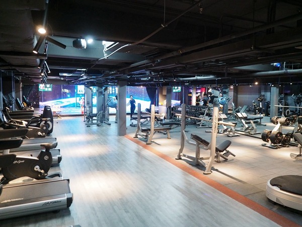 全港首間 24 小時韓式健身 4WARD Fitness！引進 HOLOFIT 智能訓練打破沉悶