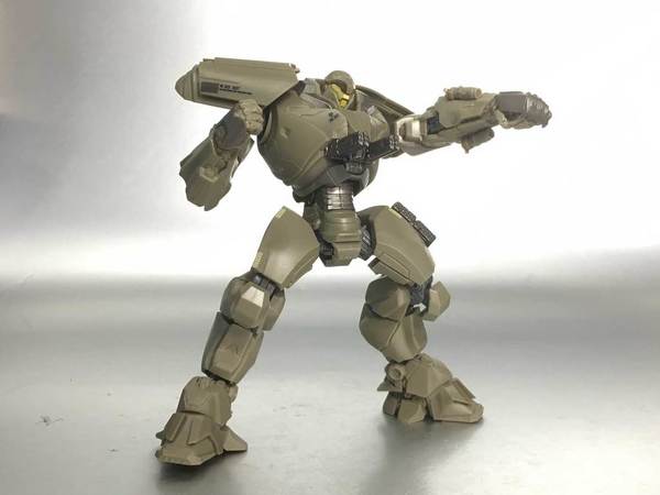 Robot魂Pacific Rim Uprising 日系設計7吋可動人偶【開箱】