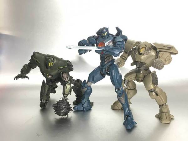 Robot魂Pacific Rim Uprising 日系設計7吋可動人偶【開箱】