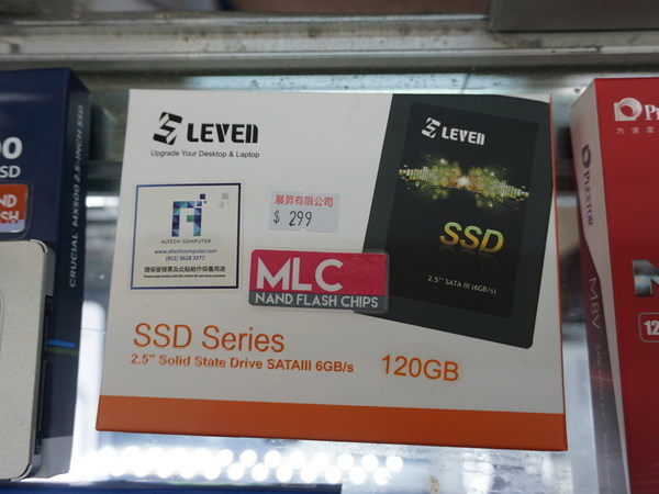 一線大牌跟劈！  120GB SSD 全面跌穿 HK$300