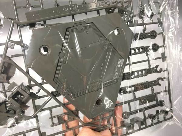 HGBD高達00潛行者【開箱】 另購新版潛行機件展示地台