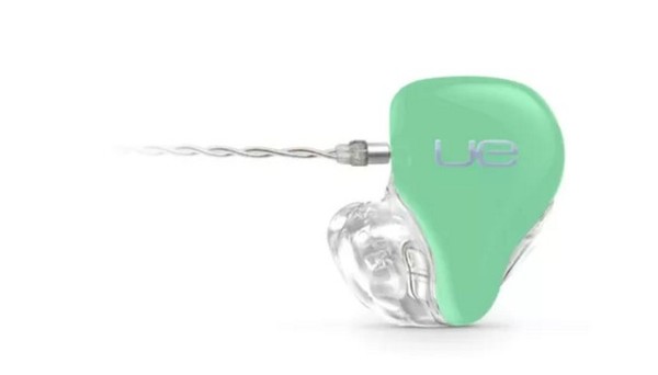 UE LIVE 新旗艦訂製入耳式 8 單元圈鐵耳機