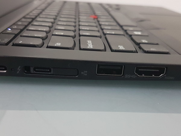 瘦身便攜又堅固    Lenovo ThinkPad X280 