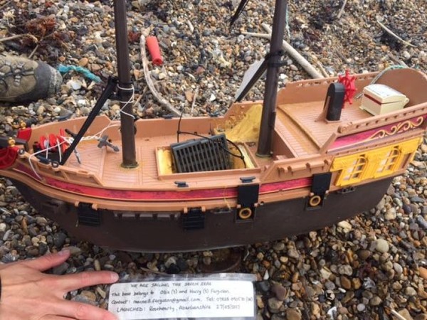 玩具海盜船用一年橫越大西洋！小主人：難以置信