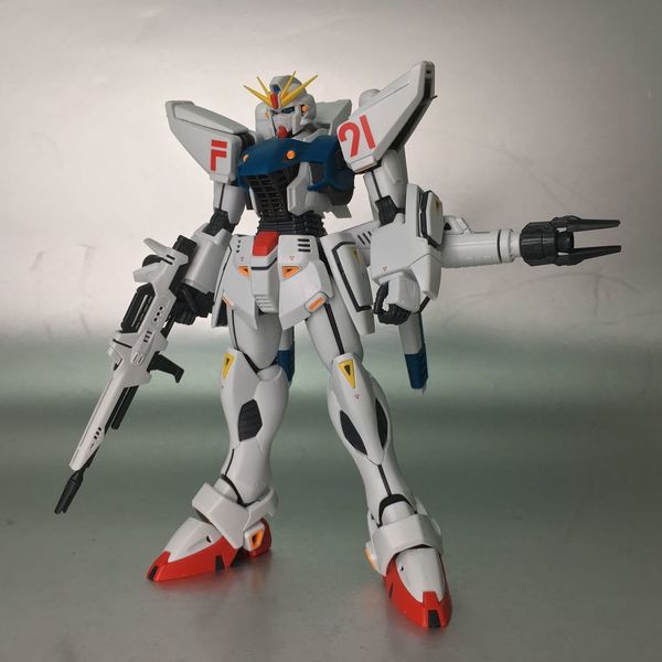 線條更靚‧追加發光機能 【素組】MG Gundam F91 ver 2.0
