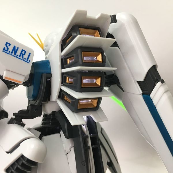 線條更靚‧追加發光機能 【素組】MG Gundam F91 ver 2.0