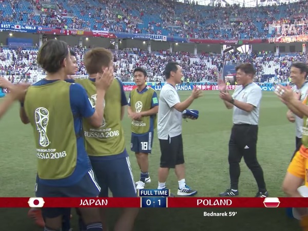 世界盃日本對波蘭互傳到完場！中國媒體．港網民意見不一
