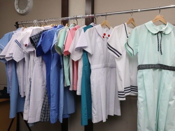 【消委會】兩款校服樣本含致癌染料  新購校服宜清洗後才穿着
