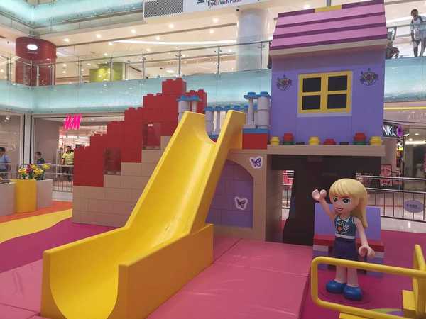 荃灣廣場 x LEGO「我們的遊樂場」賀樂高 60 週年！率先睇 3 米高巨型 LEGO