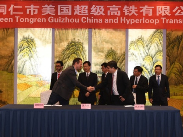 Hyperloop 超級高鐵中國貴州建 10 公里測試管道