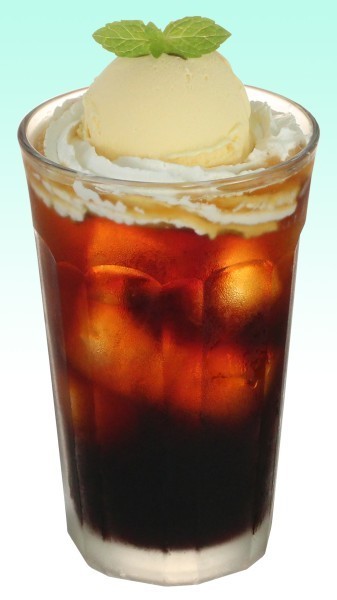 日本居酒屋推出《超時空要塞 Frontier》10 周年期間限定菜單