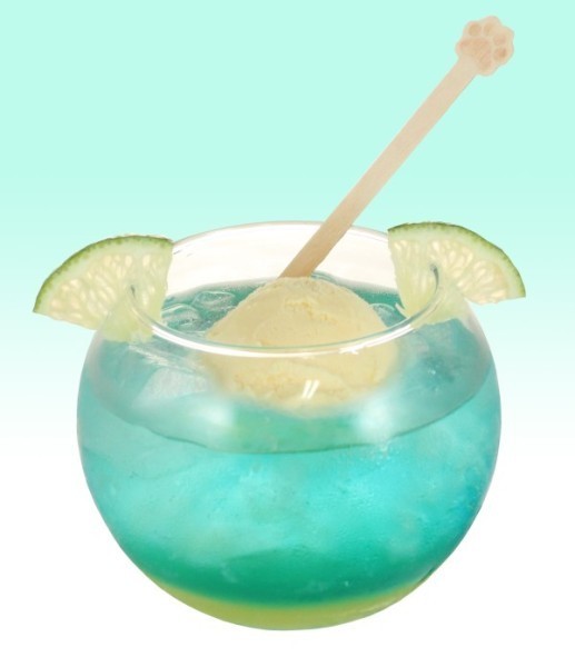 日本居酒屋推出《超時空要塞 Frontier》10 周年期間限定菜單