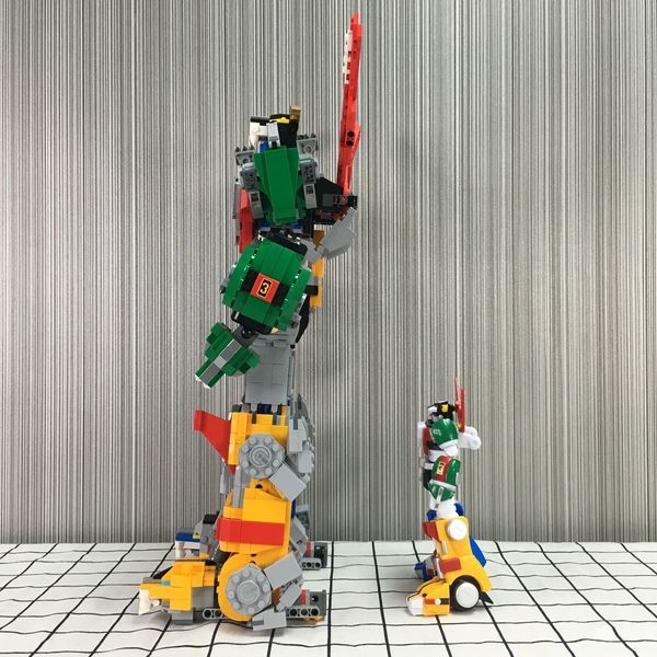 LEGO vs BANDAI 最新百獸王玩具比併