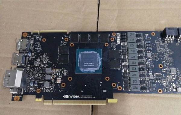 NVIDIA RTX 2080 Ti 巨獸規格曝光  4352 CUDA 單元 × 14000MHz 記憶體！