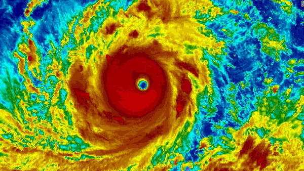 颱風「山竹」升格成 5 級颶風  前天文台助理台長籲勿掉以輕心