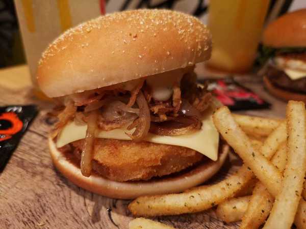 麥當勞 x 謝霆鋒「鋒味」港式漢堡率先試食