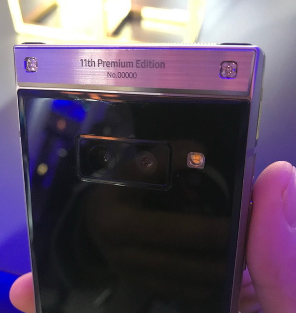 Samsung W2019 正式發布！最貴摺機．首款側面指紋【土豪專屬】