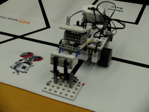 參與機械人比賽    讓 SEN 學生發揮 STEM 潛能（下）
