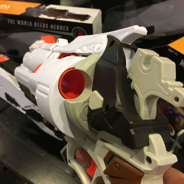 鬥陣特攻xNERF系列 死神‧DVa手槍玩具