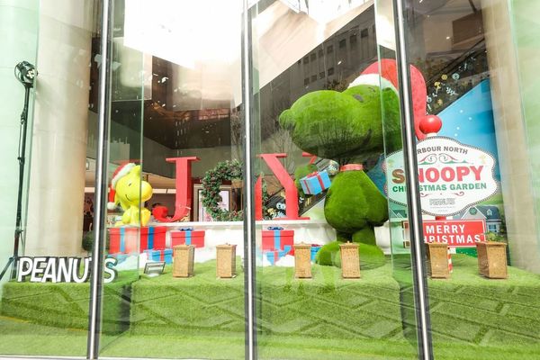 北角匯 Snoopy 聖誕花園登場！《花生漫畫》角色大玩園藝