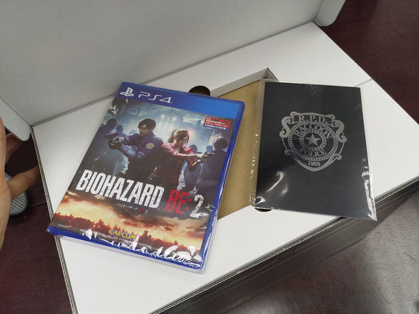 【PS4】BioHazard RE 2 珍藏版開箱