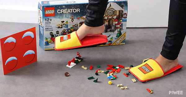 LEGO 良心發現研發「防踩 LEGO 拖鞋」！或成 LEGO 贈品隨盒附送