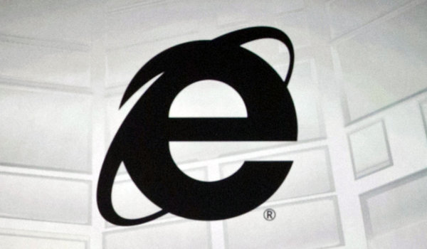 微軟 Microsoft 專家跪求用戶：夠了！不要再用 Internet Explorer 了