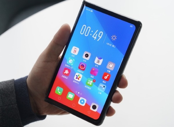 Oppo 摺屏手機曝光激似 Huawei Mate X？！或預告外摺屏手機將大量推出