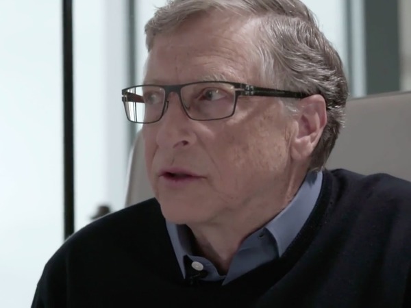微軟 Bills Gates「點燈」10 個 2019 年突破性科技 曲線撐 Apple Watch Series 4 心電圖功能？