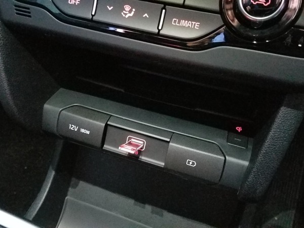 【e＋車路事】KIA 首款電動 SUV Niro EV 三版本登場！54 分鐘快充 8 成電量
