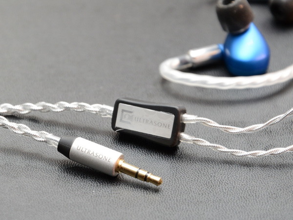 【三萬元耳機】Ultrasone Saphire 動鐵混合靜電振膜耳機