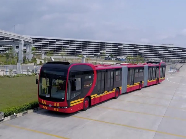 比亞迪發布 K12A 全球最長純電動巴士 27 米車長破紀錄