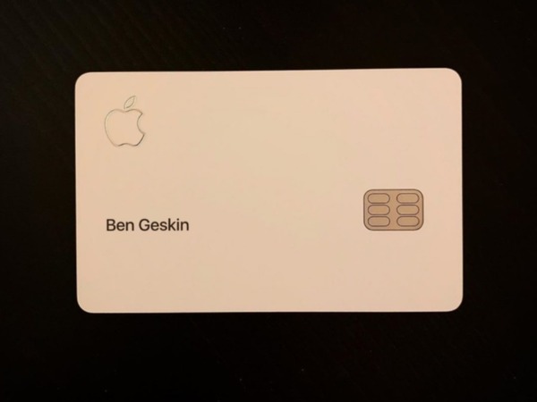 Apple Card 實體卡真身曝光！ 需靠 iPhone 啟動新卡